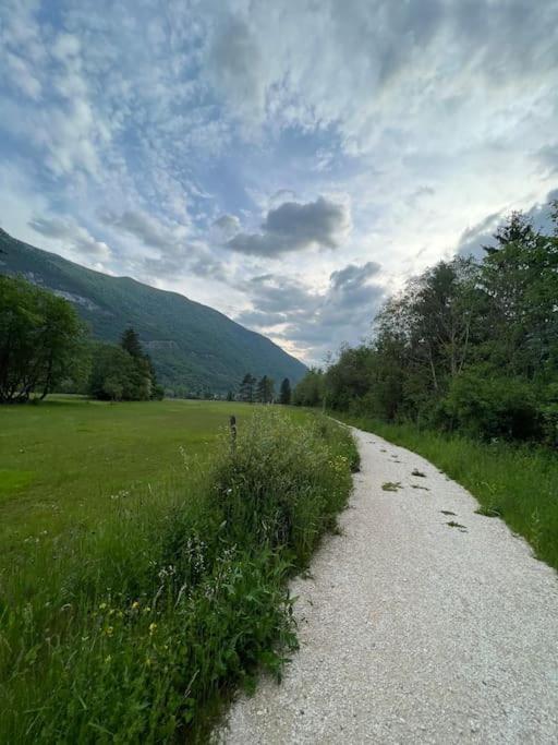 Apartma Jasna Bovec Esterno foto